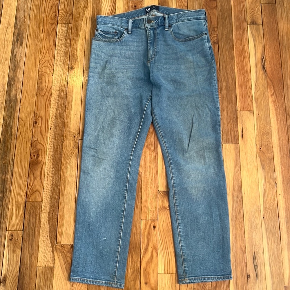 Stretchy Gap Skinny Jeans men’s 33/30 medium wash